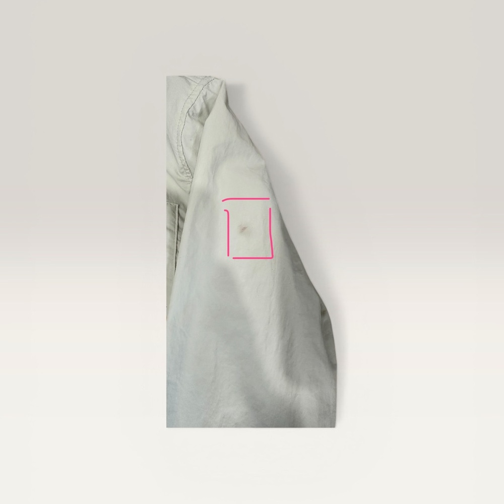 Disneyland Resort Windbreaker Jacket (S) Gray Hooded Lightweight Castle Graphic - Picture 7 of 10